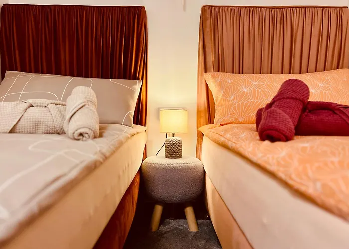 Elysian - 2 Parkplaetze - 1min Bus & Bahn - St-elisabeth Krankenhaus - Lindenthaler Tierpark - Neu Renoviert & Perfekte Lage * Colonia