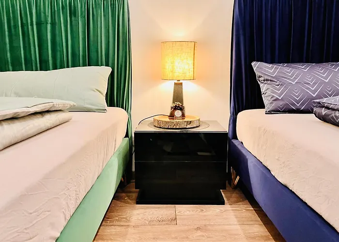 Elysian - 2 Parkplaetze - 1min Bus & Bahn - St-elisabeth Krankenhaus - Lindenthaler Tierpark - Neu Renoviert & Perfekte Lage Apartamento *